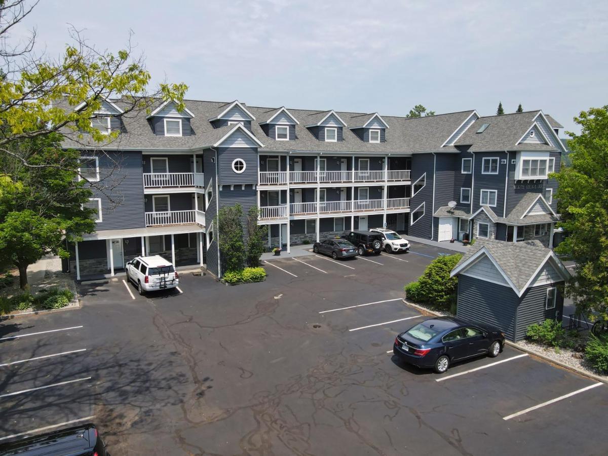 103 North Shore Inn Traverse Stadt Exterior foto